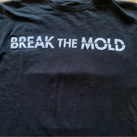 JO KOY Break The Mold Black Short Sleeve Tour T-Shirt - Men's Size Medium. - Picture 2 of 10